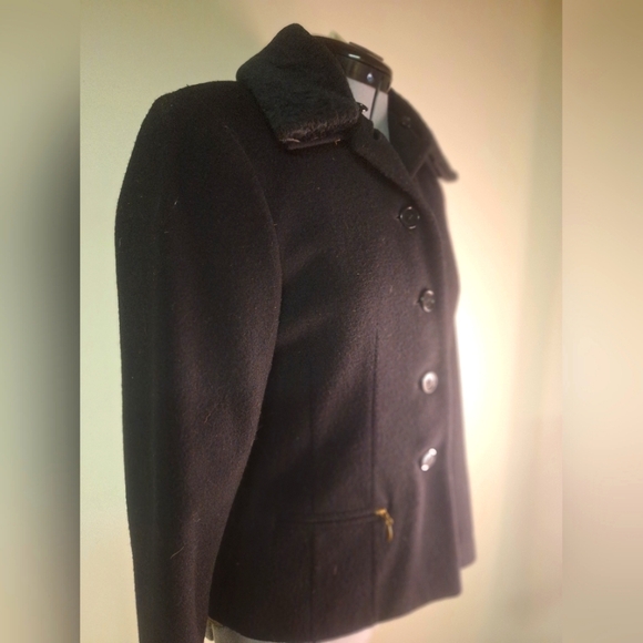 Alanni by Donny Brook (Made in Russia) Black 100% Wool Coat Size 6 - Picture 2 of 8